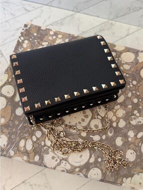 Valentino ROCKSTUD BLACK Leather Crossbody